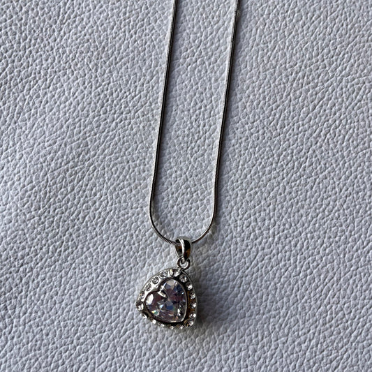 ❦ Rhinestone Heart Necklace