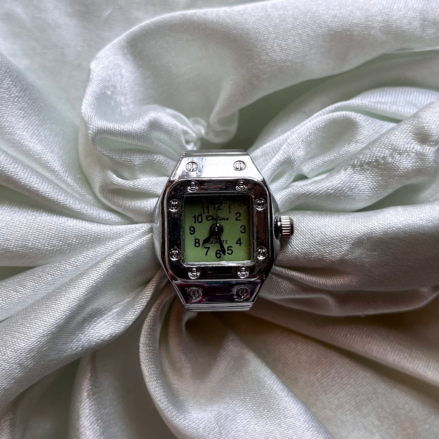 ❦ Green Square Watch Ring