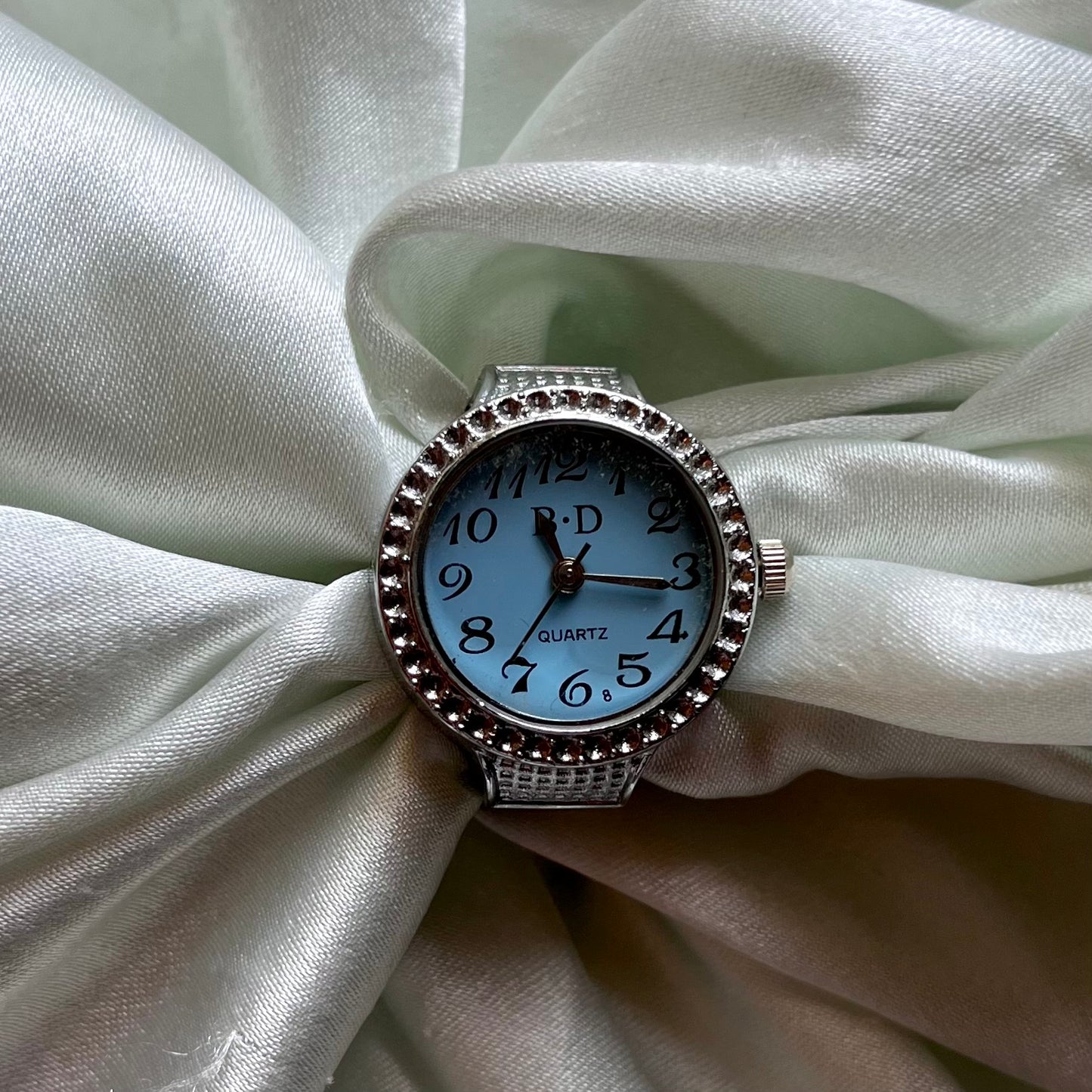 ❦ Baby Blue Interior Ribbed Circular Watch Ring